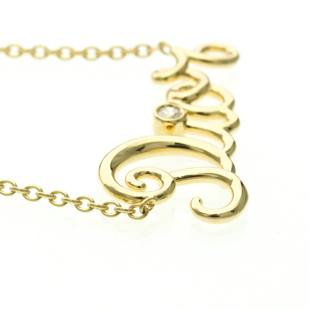 PRE-OWNED Christian Dior Dioramour · 18K Yellow Gold