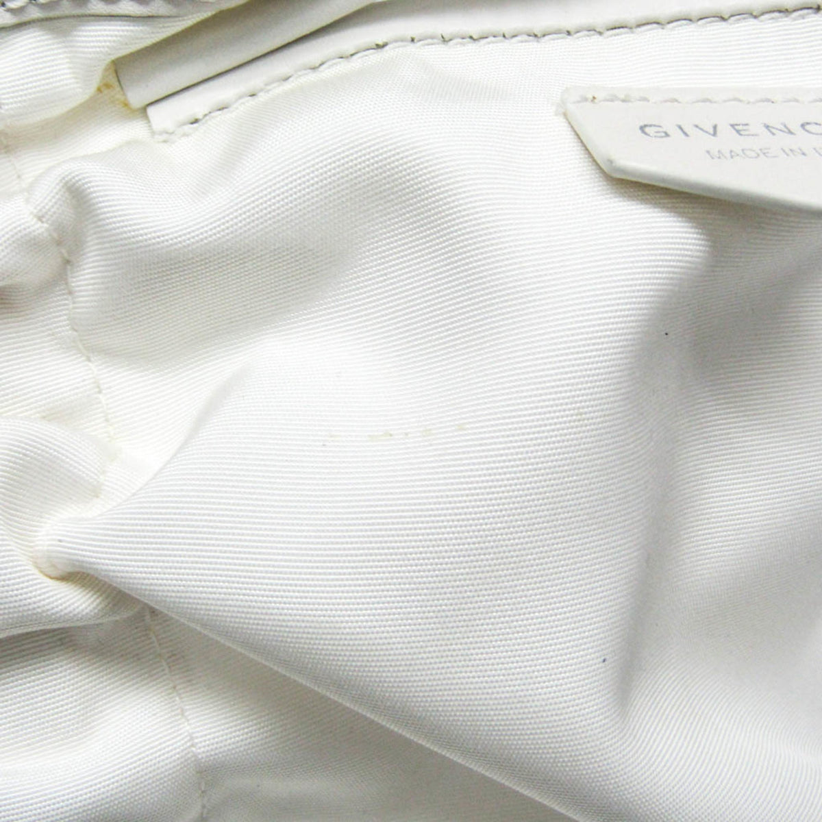 PRE-OWNED Givenchy Downtown · Leather & Nylon