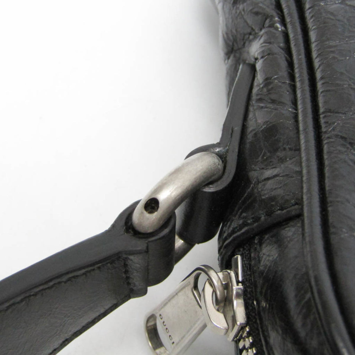 PRE-OWNED Gucci Messenger · Leather Crossbody