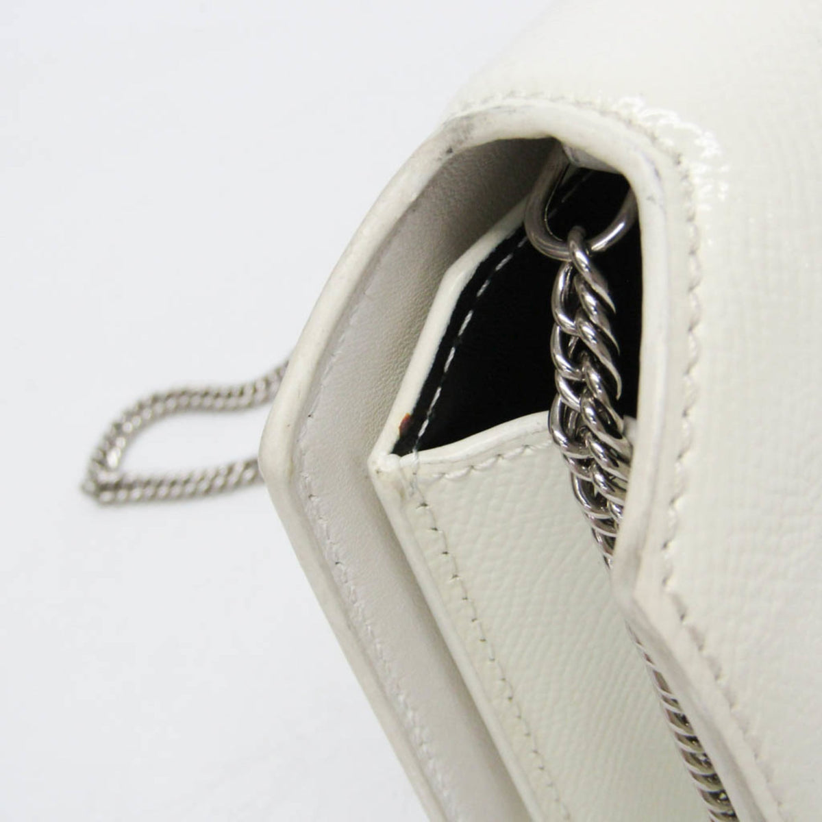 PRE-OWNED Givenchy Bow Cut · Ivory Leather