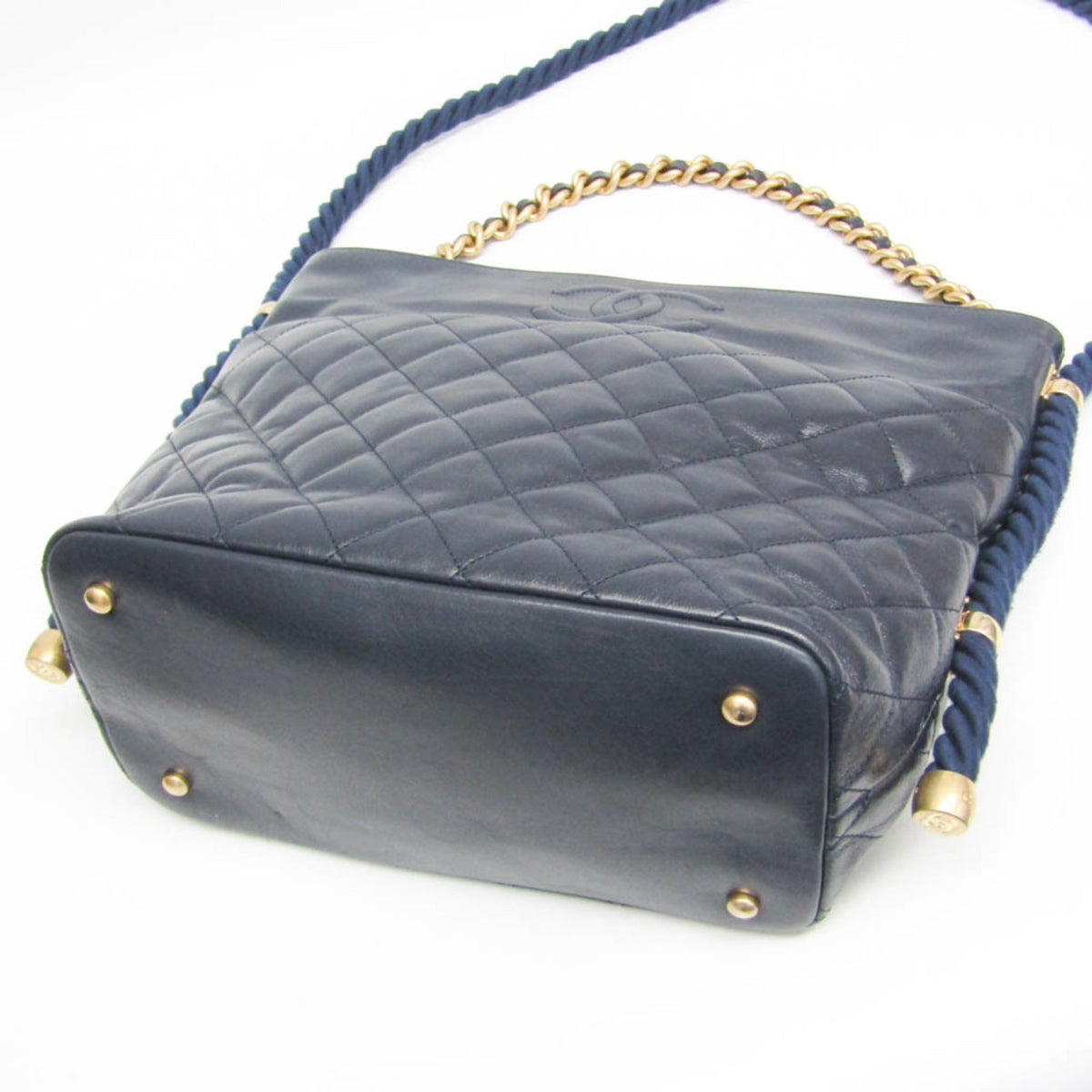 PRE-OWNED Chanel Matelassé · Chain Handle Two-Way