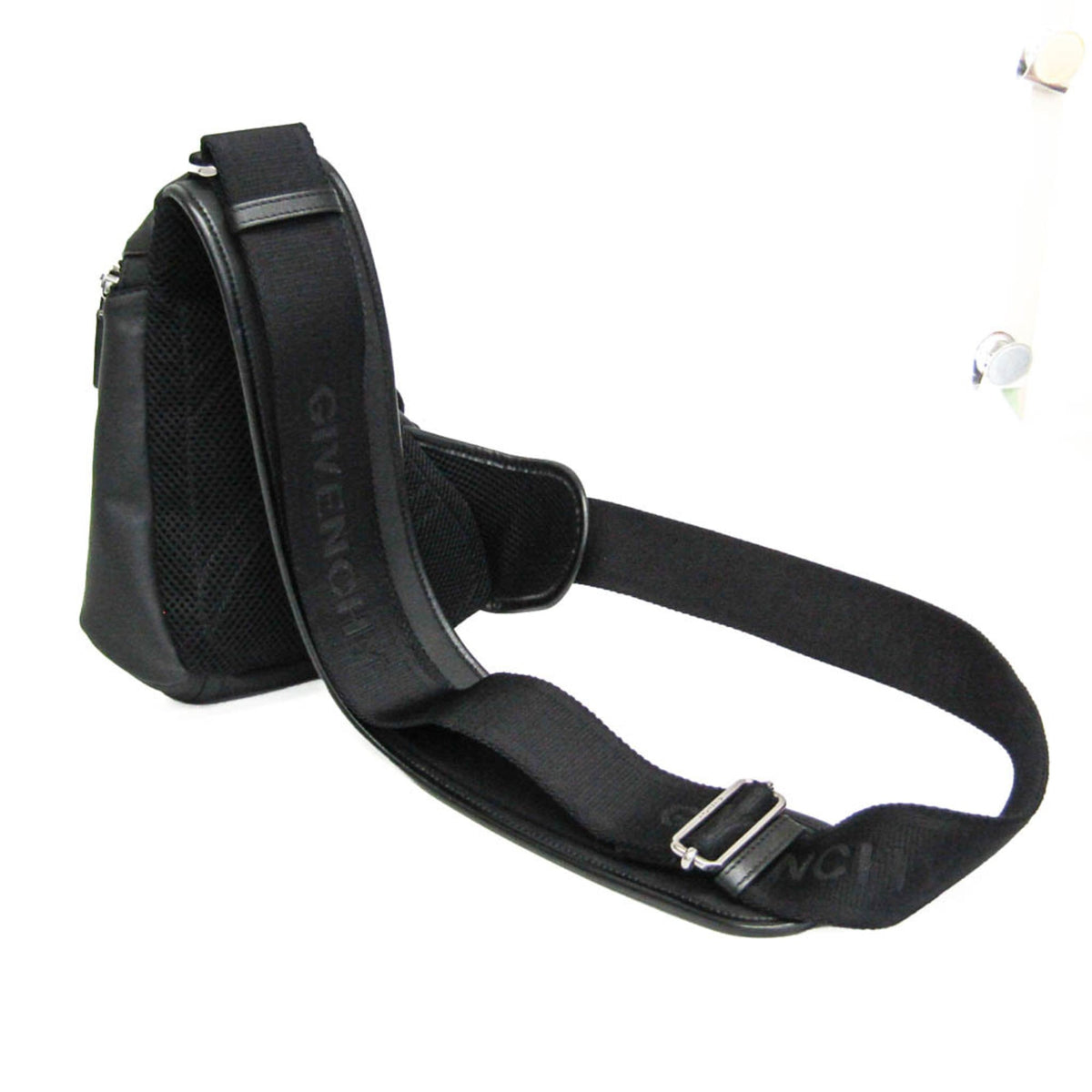 PRE-OWNED Givenchy G-Zip Triangle · Sling Bag