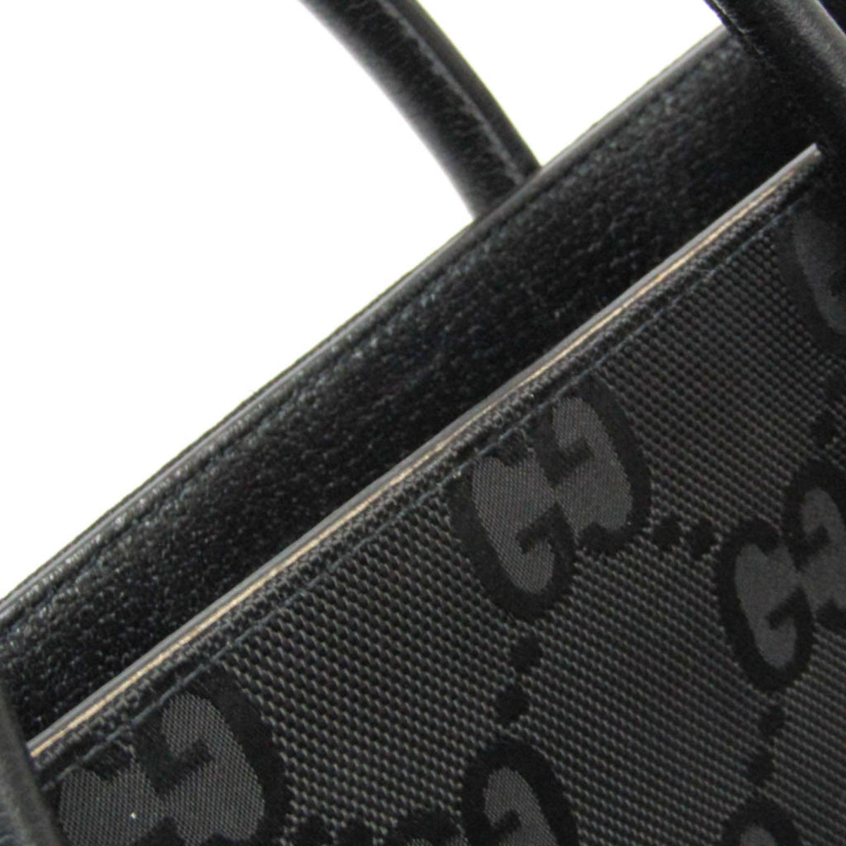 PRE-OWNED Gucci Off The Grid · GG Nylon Canvas