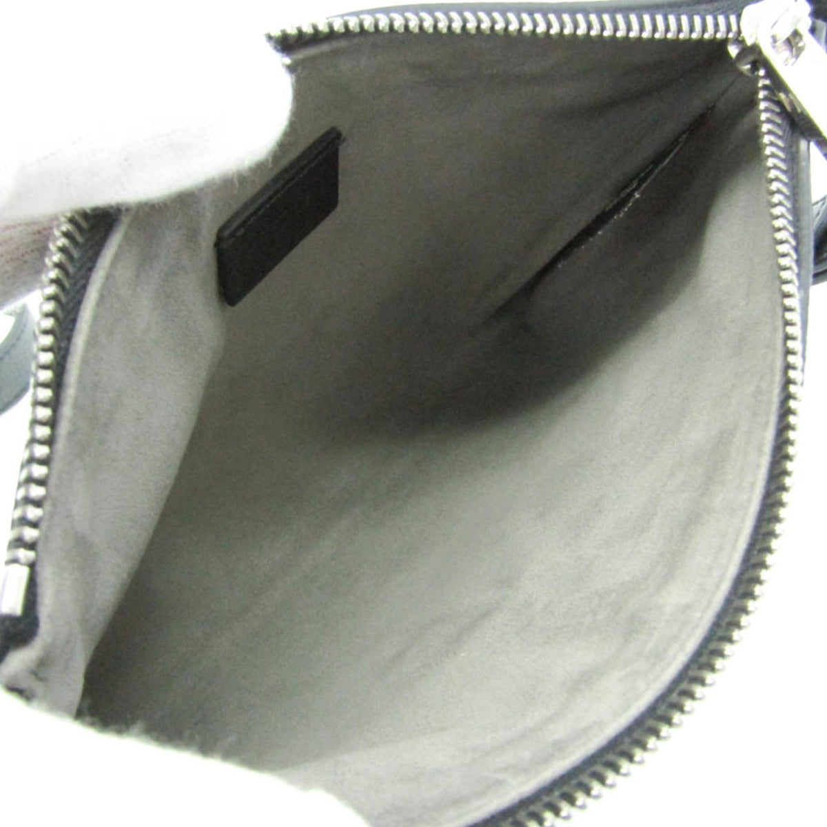PRE-OWNED Fendi · Leather Shoulder Bag