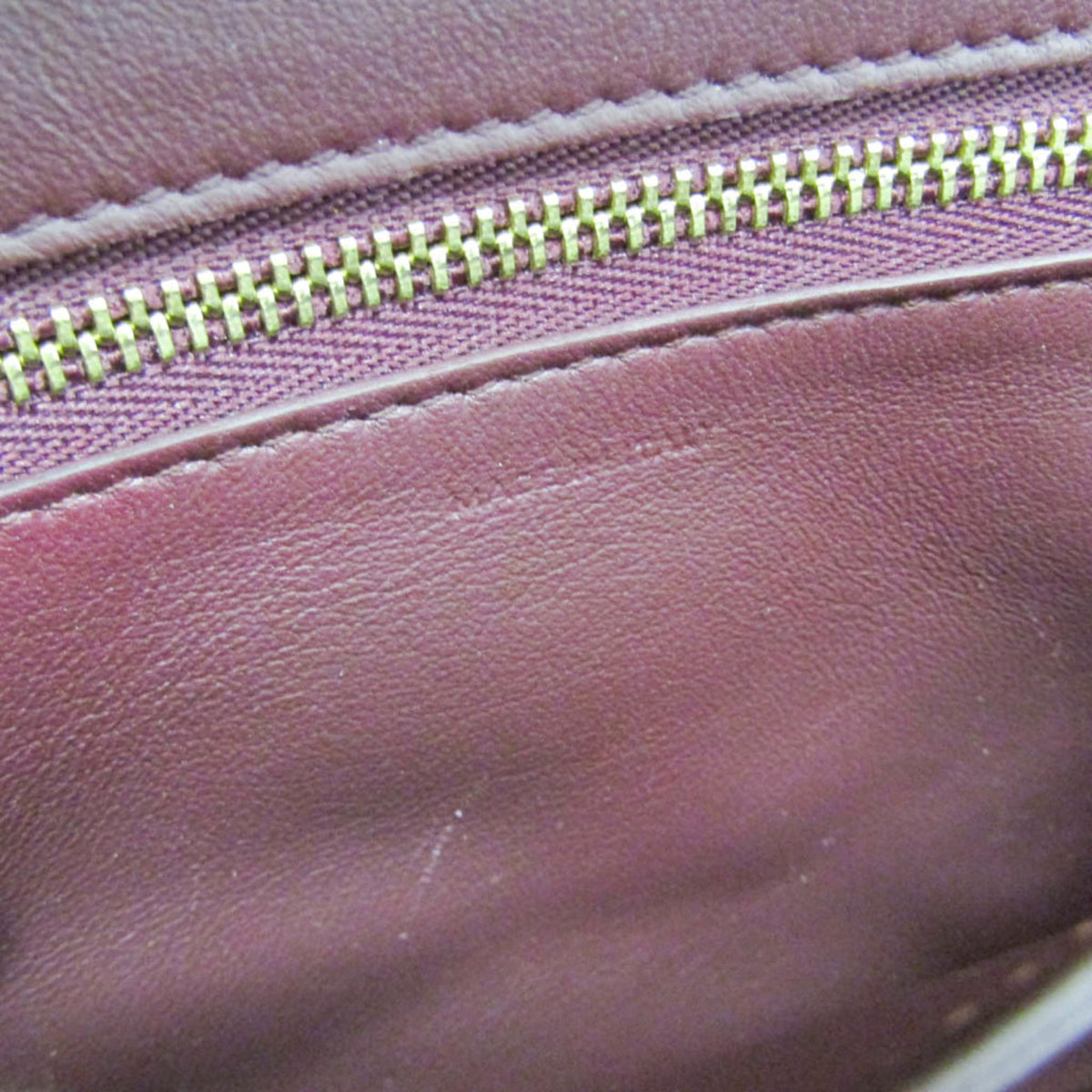 PRE-OWNED Celine Classic Box · Small · Leather