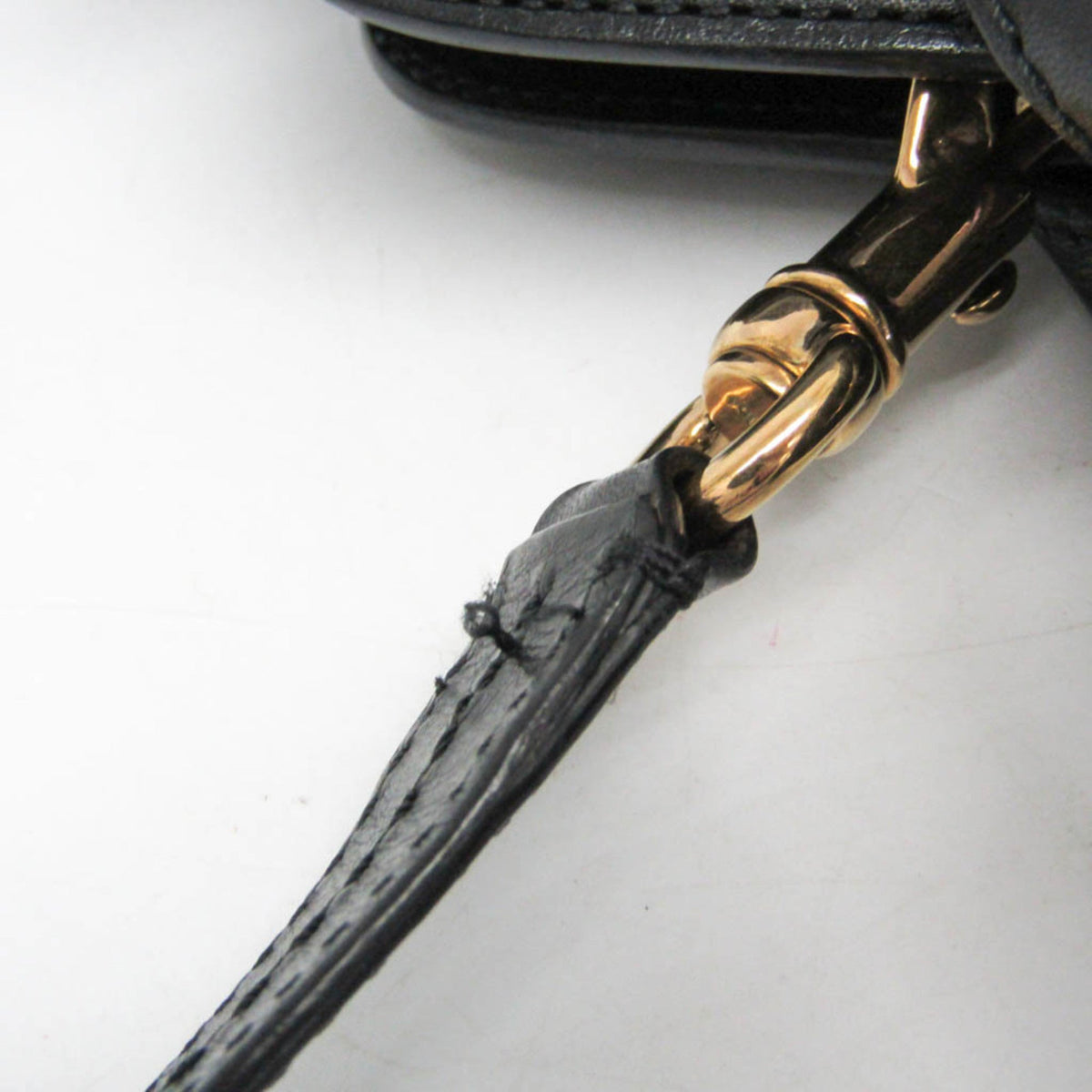 PRE-OWNED Chloé Alice · Leather
