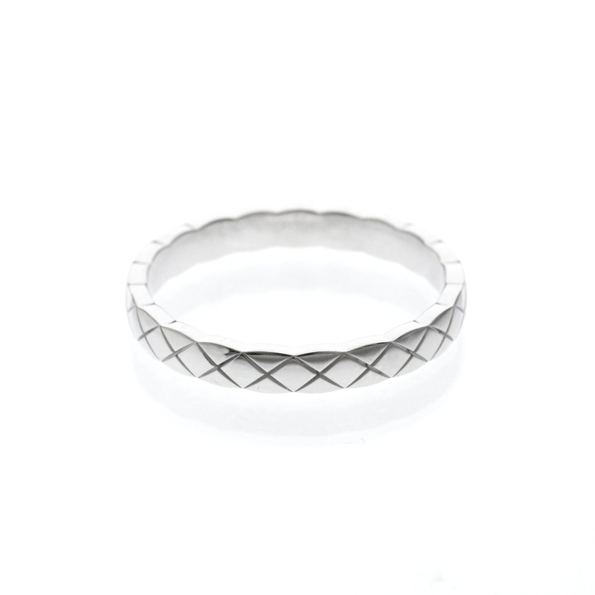 PRE-OWNED Chanel Coco Crush · 18K White Gold Size 10