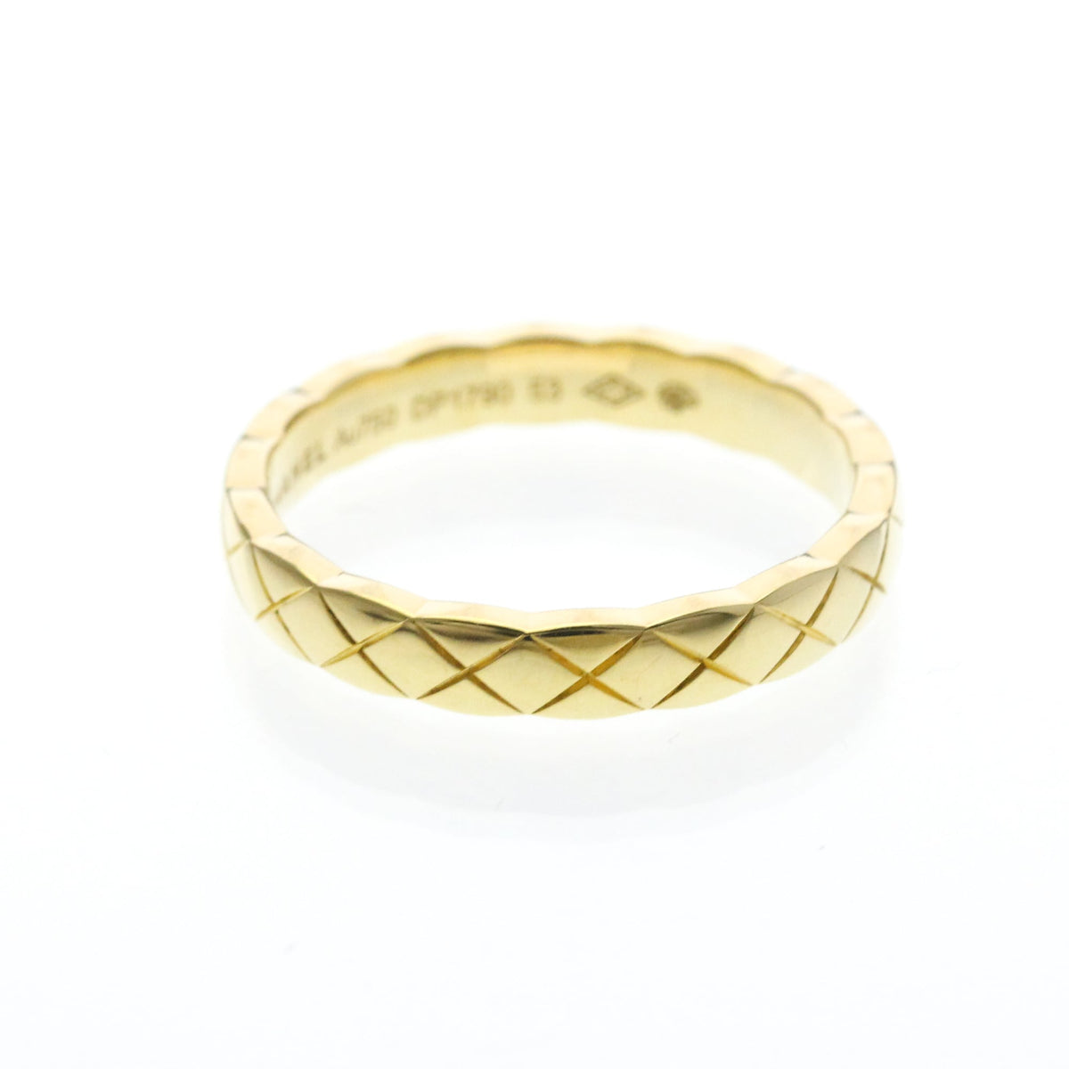 PRE-OWNED Chanel Coco Crush Mini · 18K Yellow Gold Size 6.25