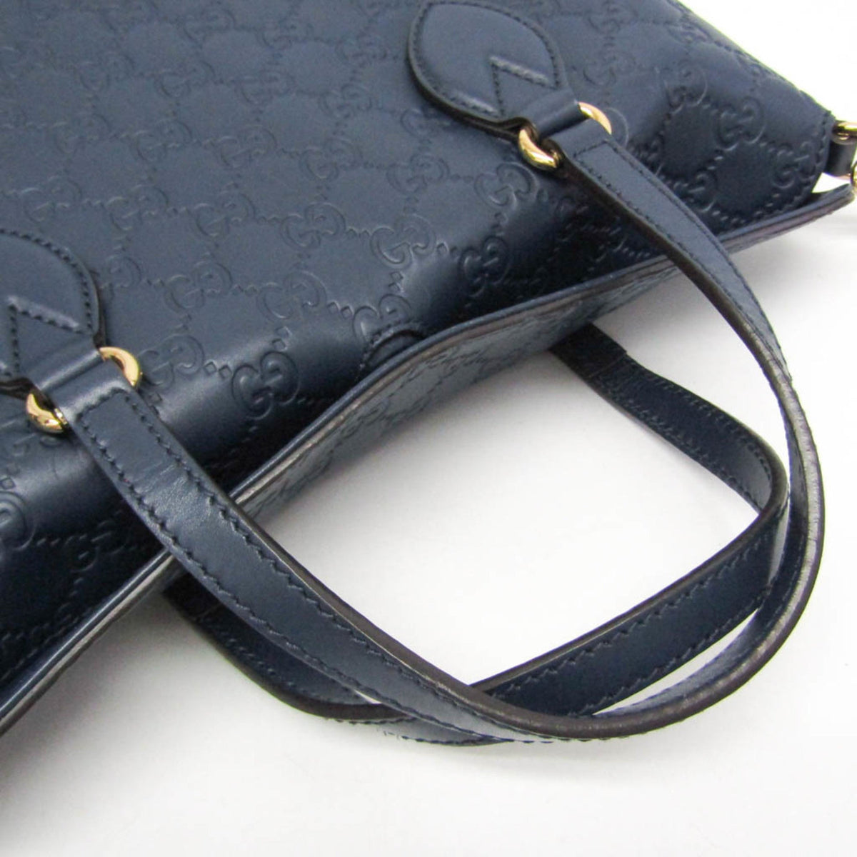 PRE-OWNED Gucci Guccissima · Calfskin · Gold Hardware