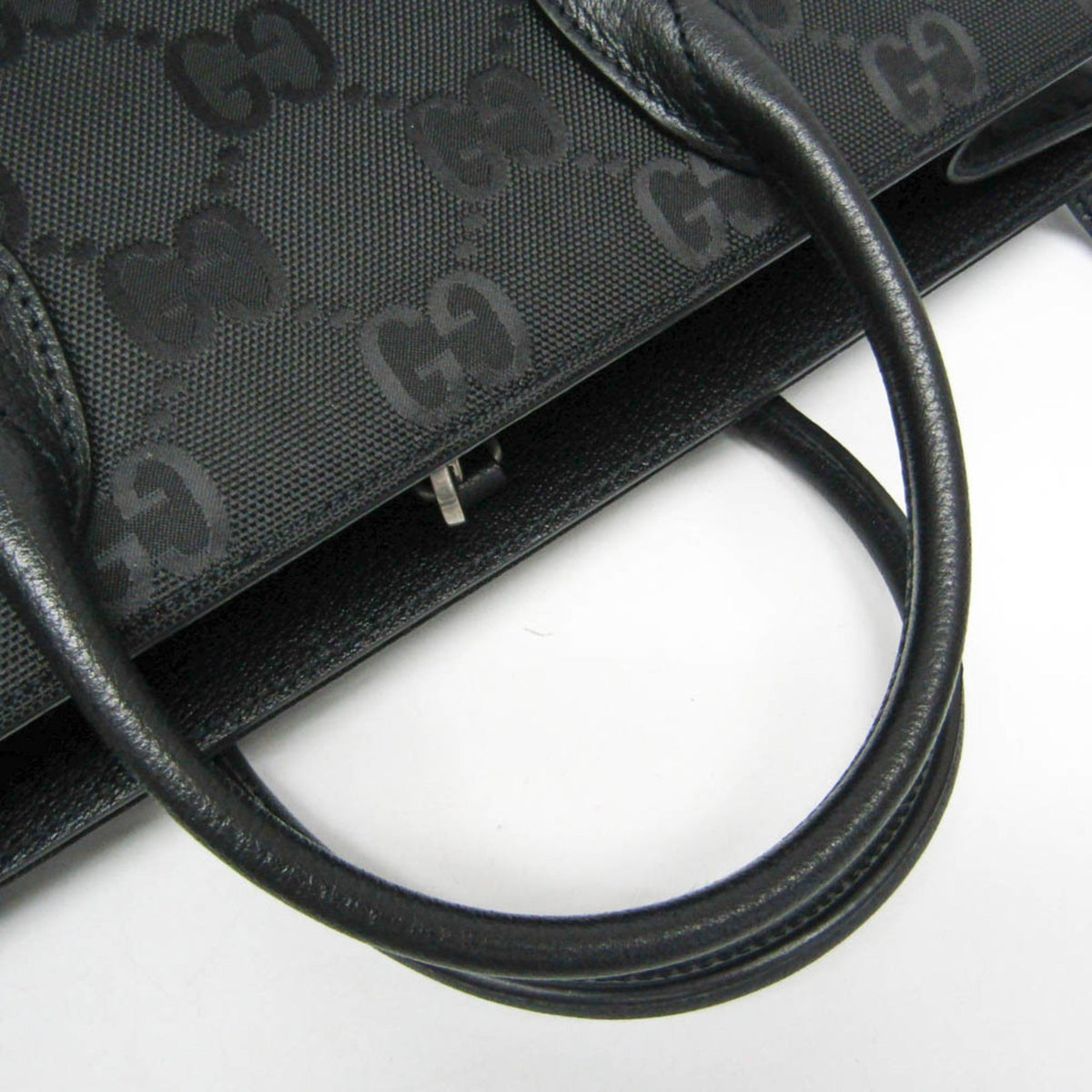 PRE-OWNED Gucci Off The Grid · GG Nylon Canvas
