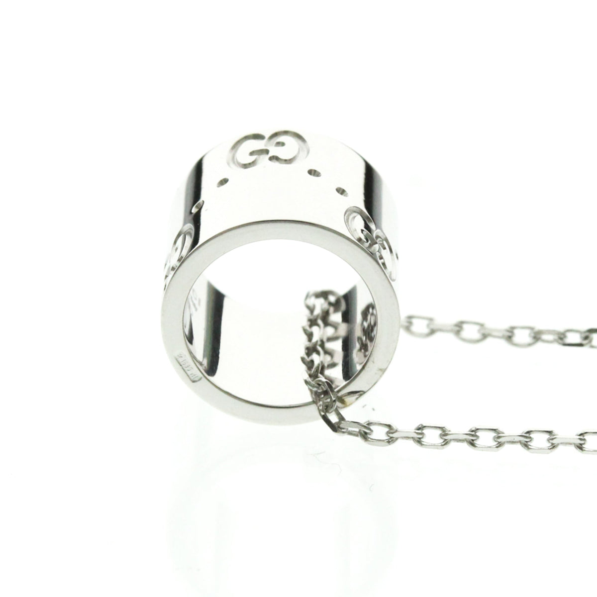 PRE-OWNED Gucci Icon · 18K White Gold