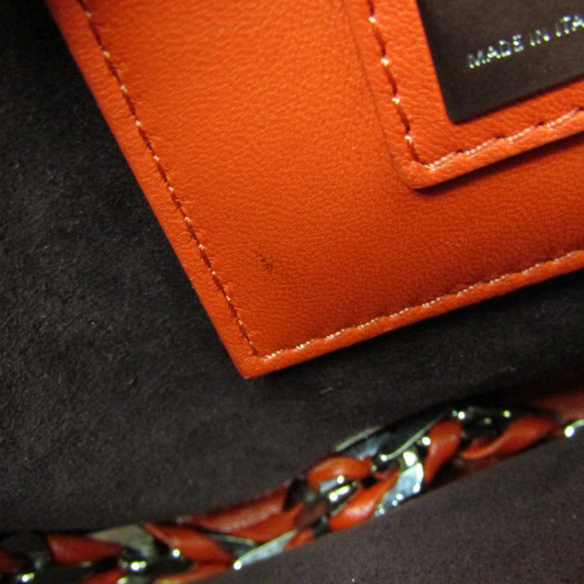 PRE-OWNED Fendi · Leather Shoulder Bag · Gold Hardware