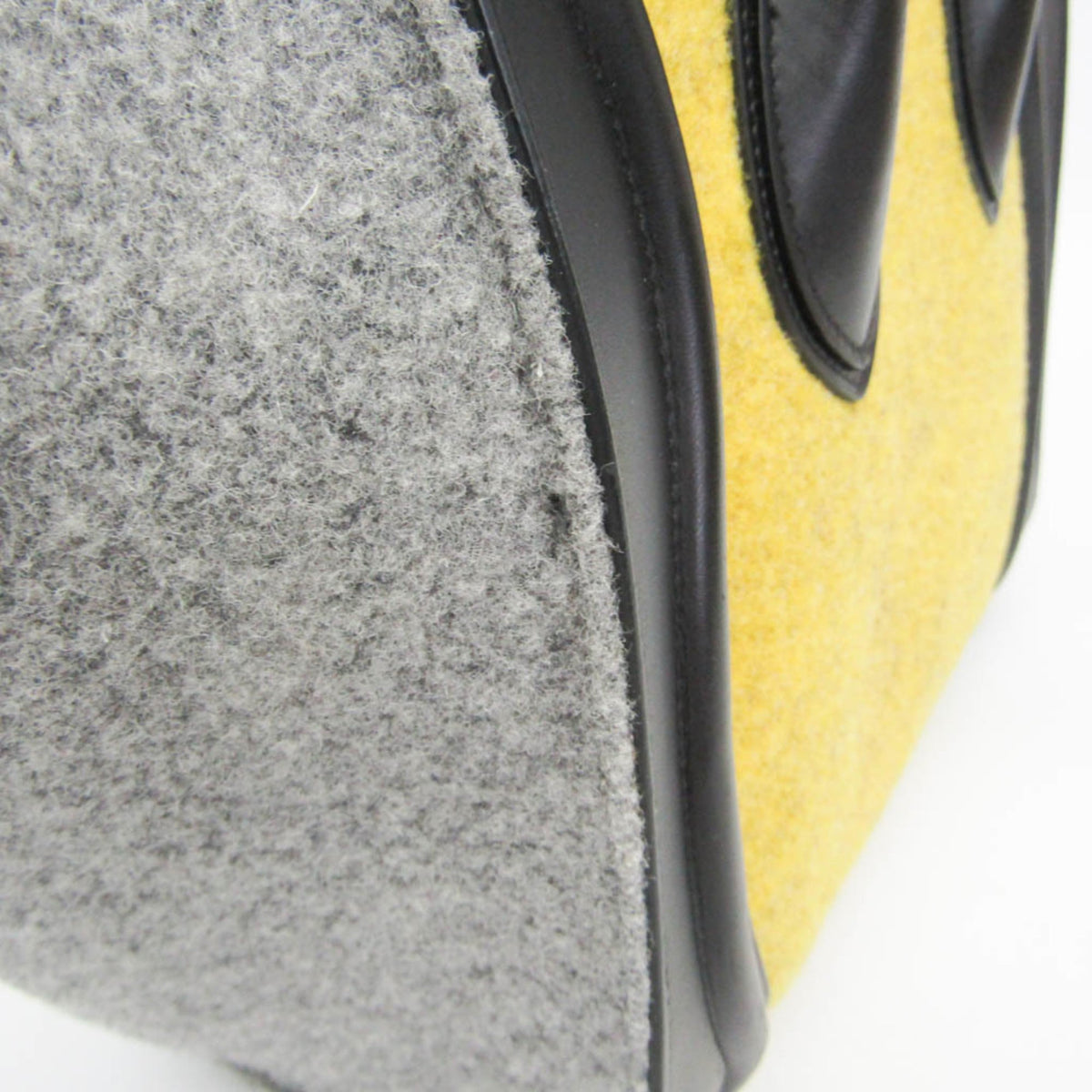 PRE-OWNED Celine Luggage Micro Shopper · Felt