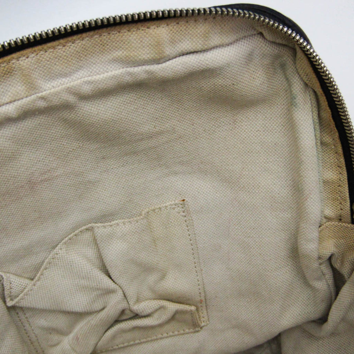 PRE-OWNED Gucci Interlocking G · Leather Briefcase