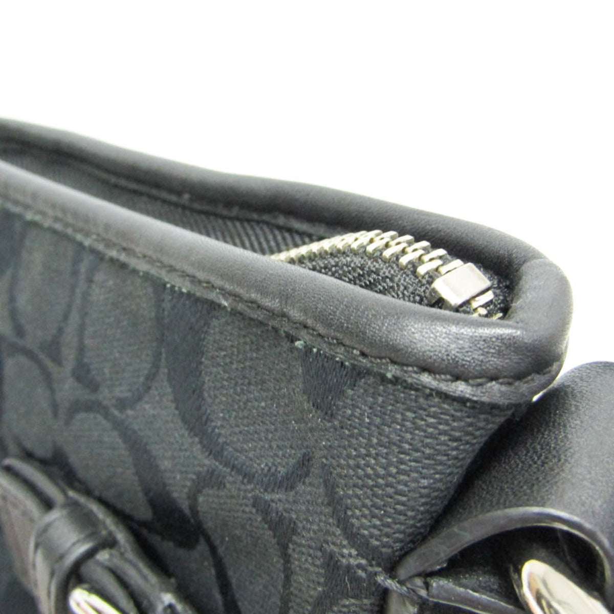 PRE-OWNED Coach Signature · Canvas & Leather