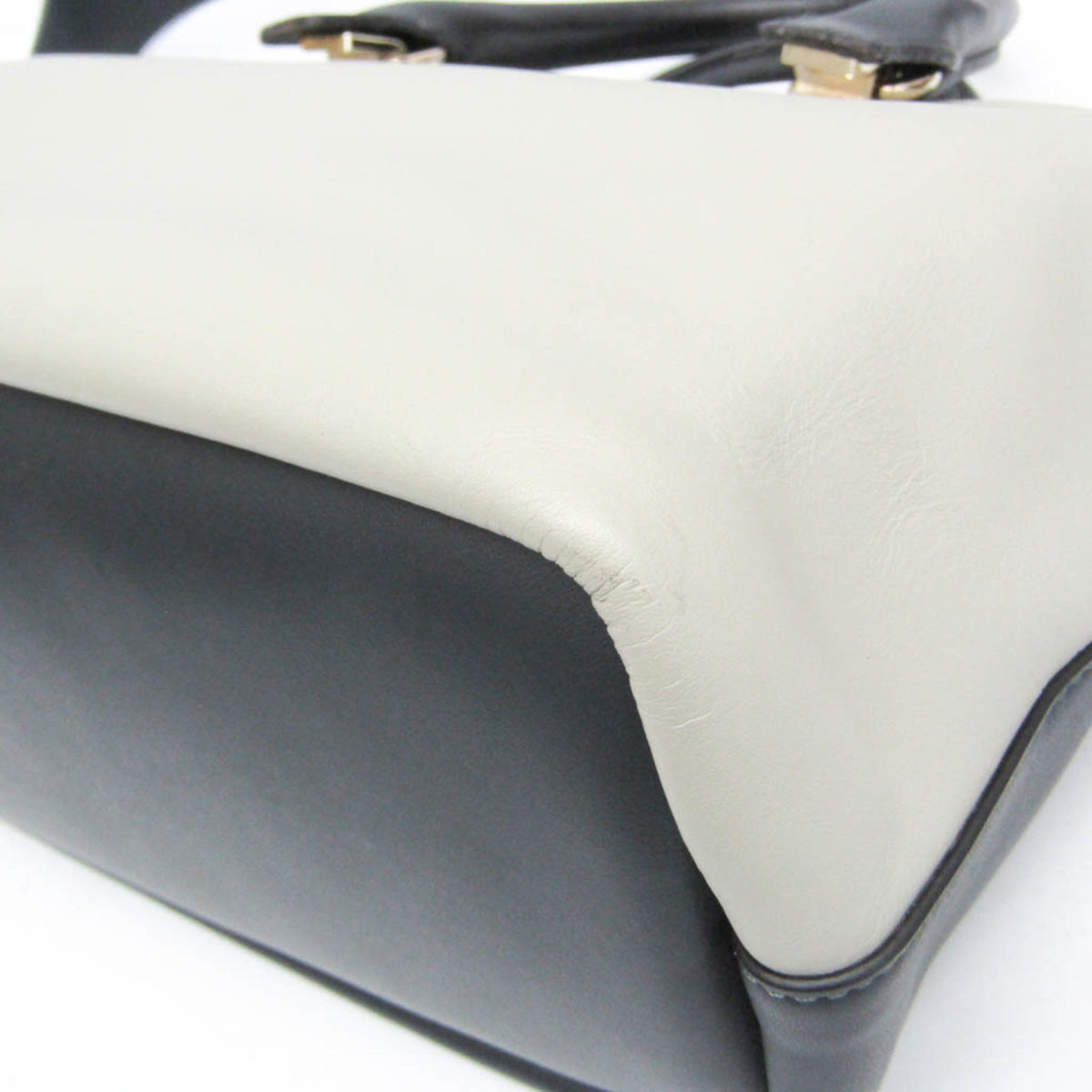 PRE-OWNED Chloé Baylee · Leather Satchel