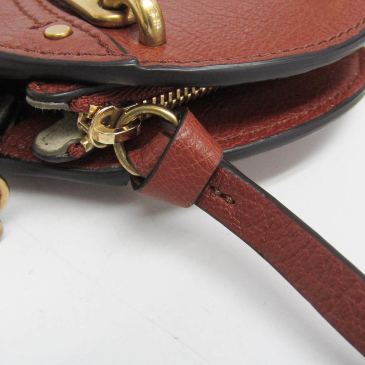 PRE-OWNED Chloé Pixie · Leather & Suede