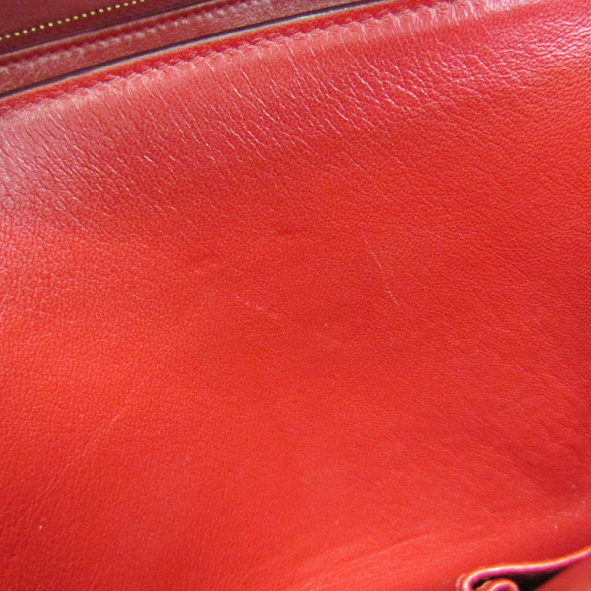 PRE-OWNED Celine Classic Box Medium · Calfskin