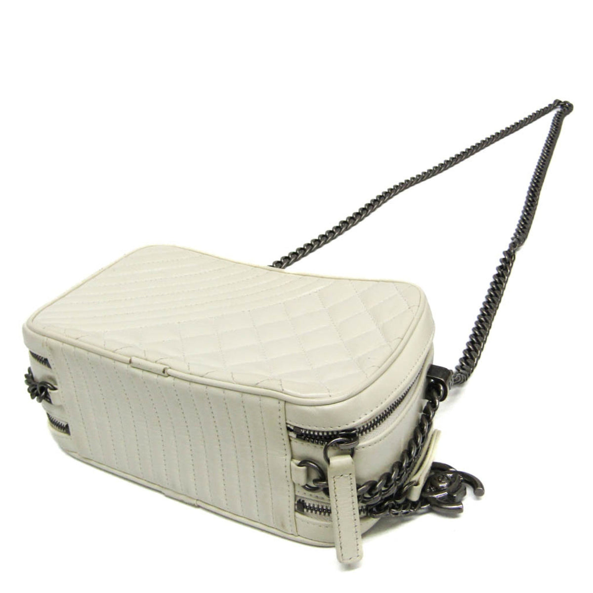 PRE-OWNED Chanel Boy Camera Bag · Lambskin