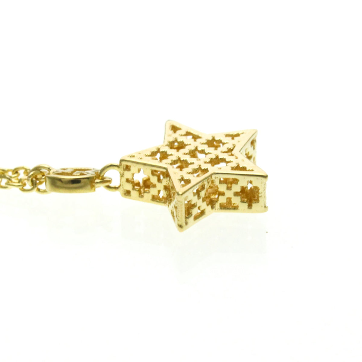 PRE-OWNED Gucci Diamantissima Star · 18K Yellow Gold