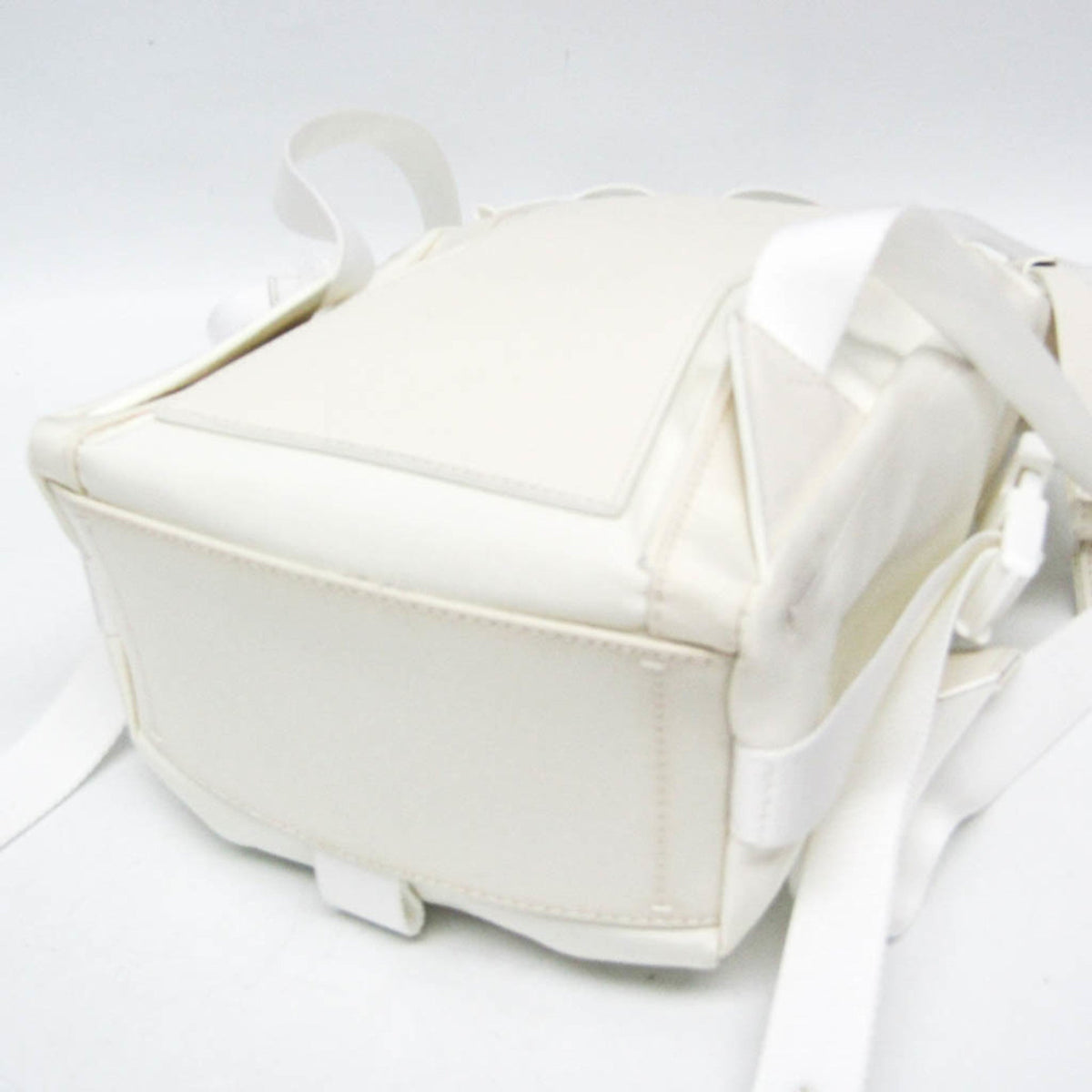 PRE-OWNED Givenchy Downtown · Leather & Nylon