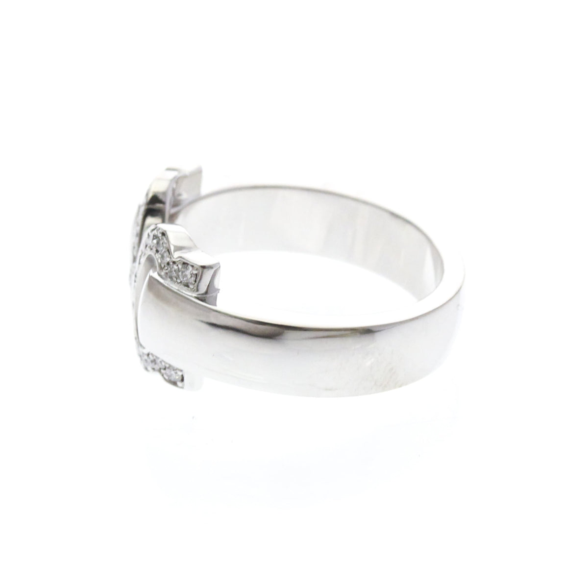PRE-OWNED Cartier 2C Boucle · 18K White Gold · Diamond