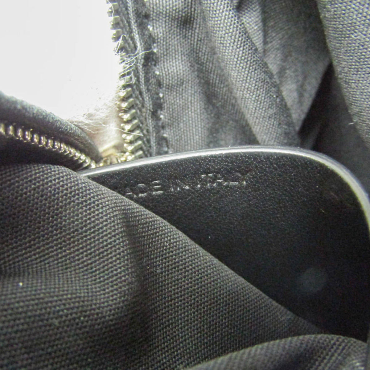 PRE-OWNED Dior Homme Carabiner Pouch · Punching Leather