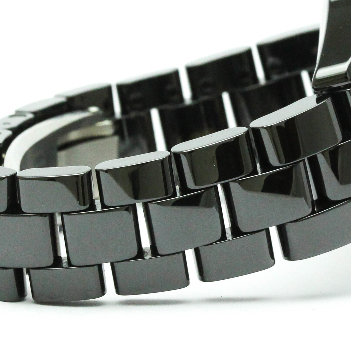 PRE-OWNED Chanel J12 Intense · Ceramic