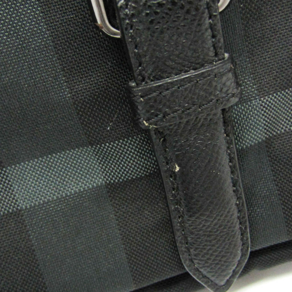 PRE-OWNED Burberry · Nylon Messenger Bag