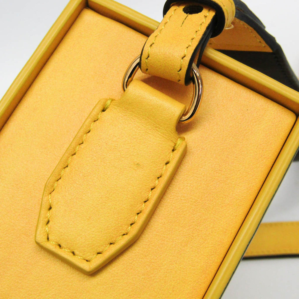 PRE-OWNED Fendi Box · Leather