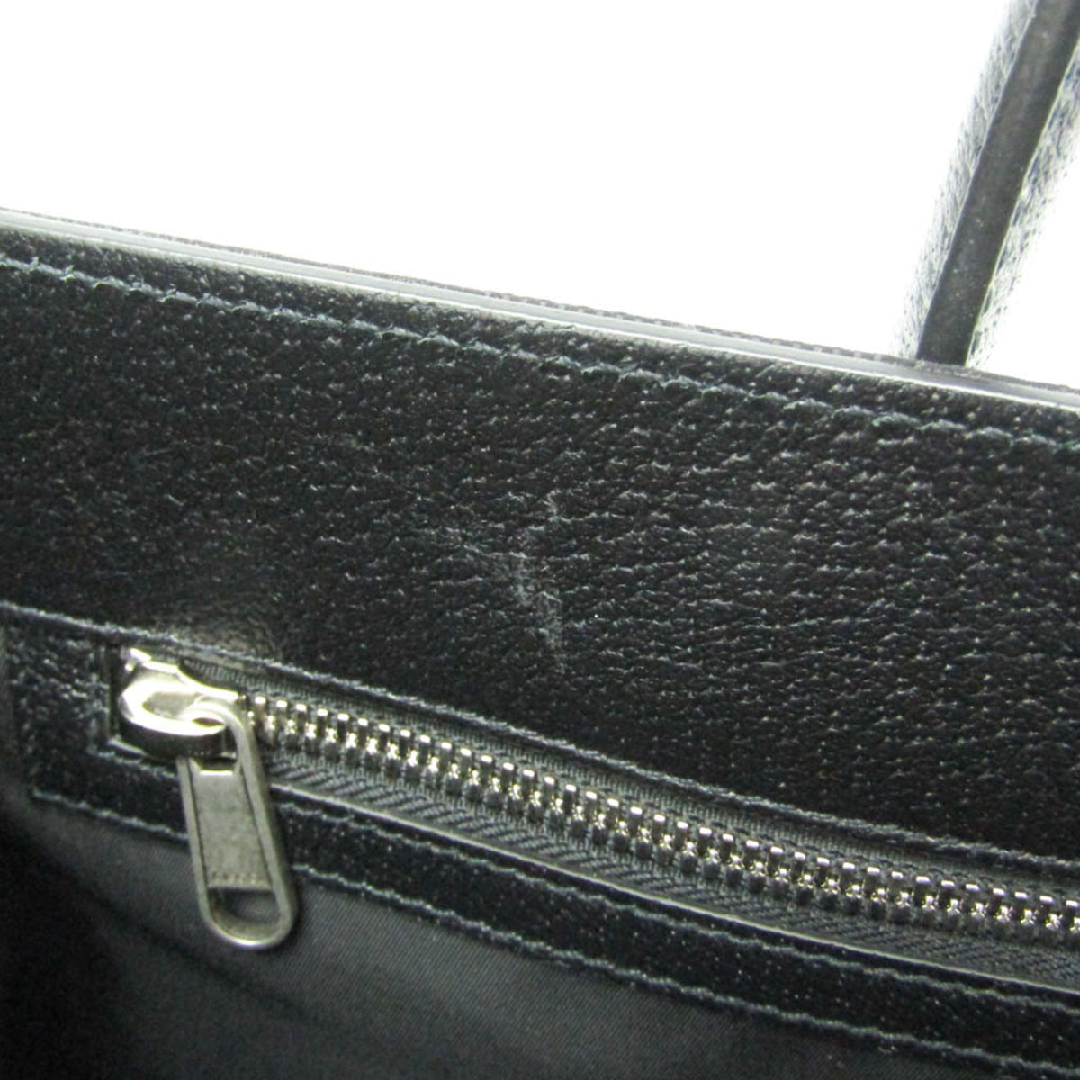 PRE-OWNED Gucci Off The Grid GG · Nylon Canvas