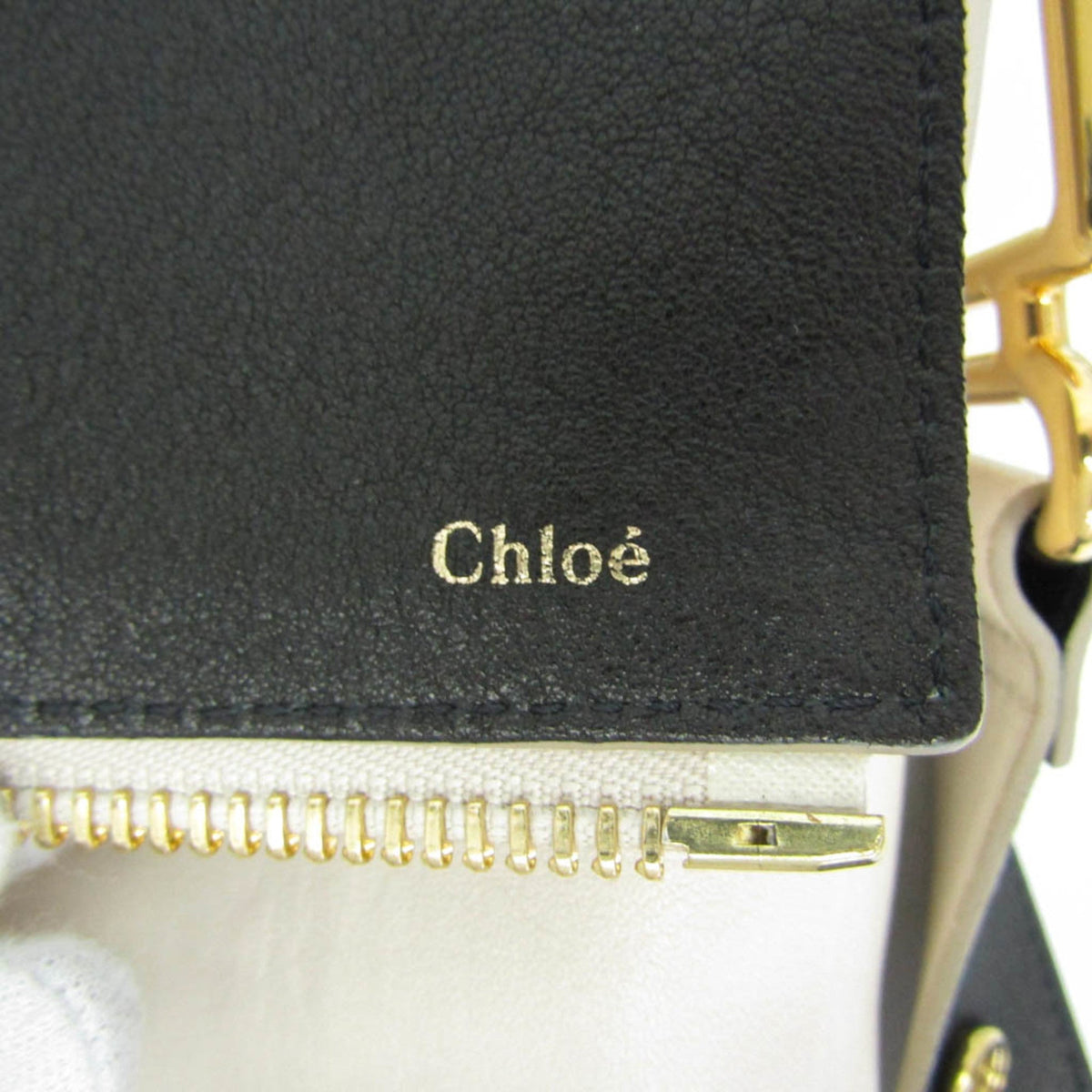 PRE-OWNED Chloé Vanessa · Leather Shoulder Bag
