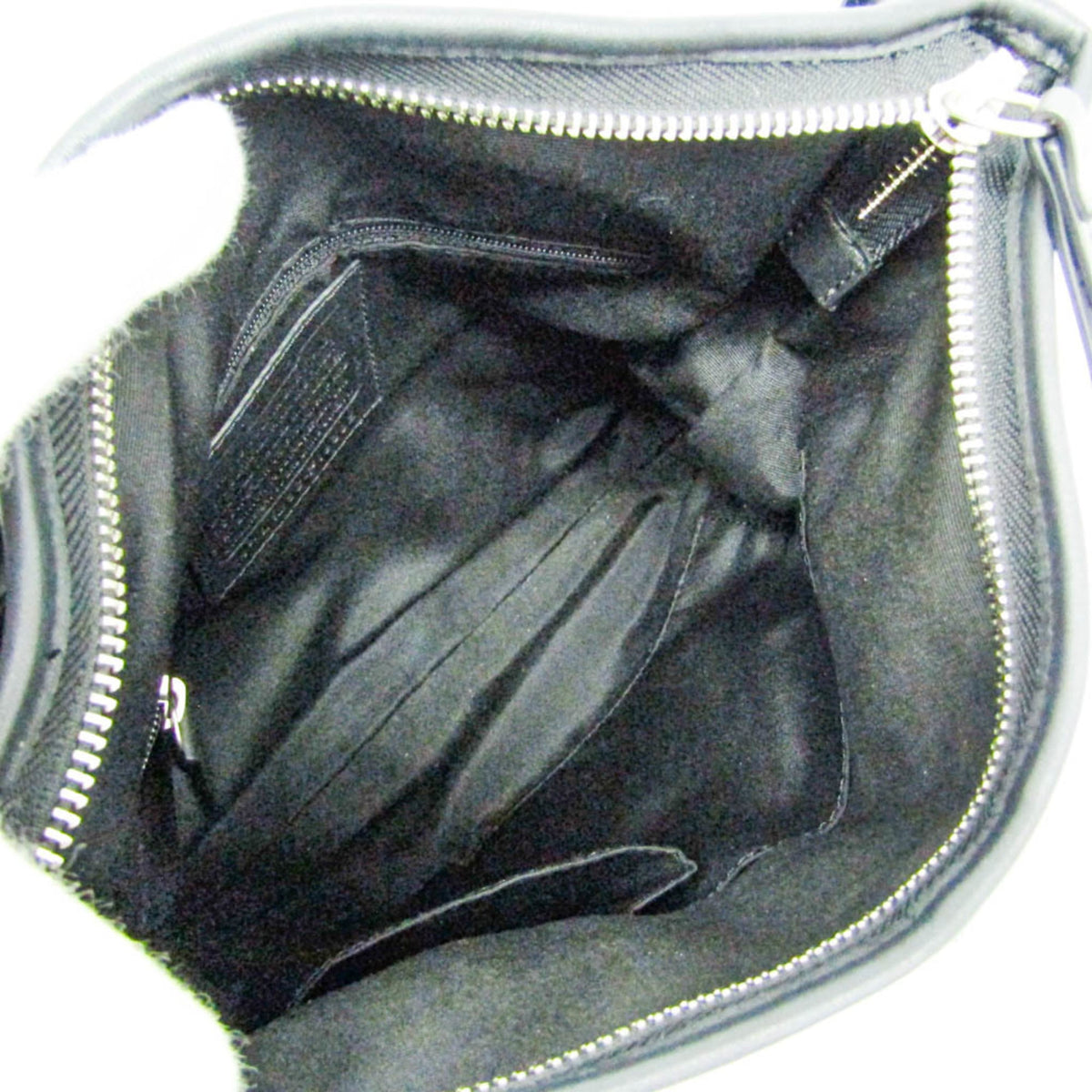 PRE-OWNED Coach Signature · Canvas & Leather