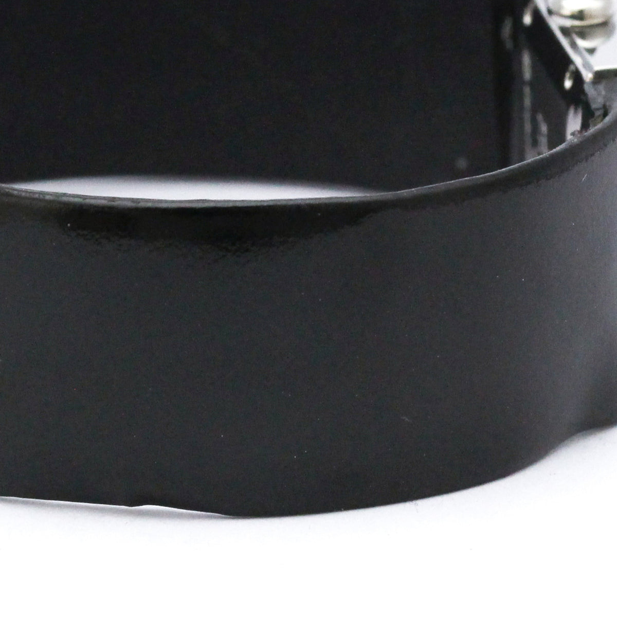 PRE-OWNED Chanel Matelasse · Steel · Quartz