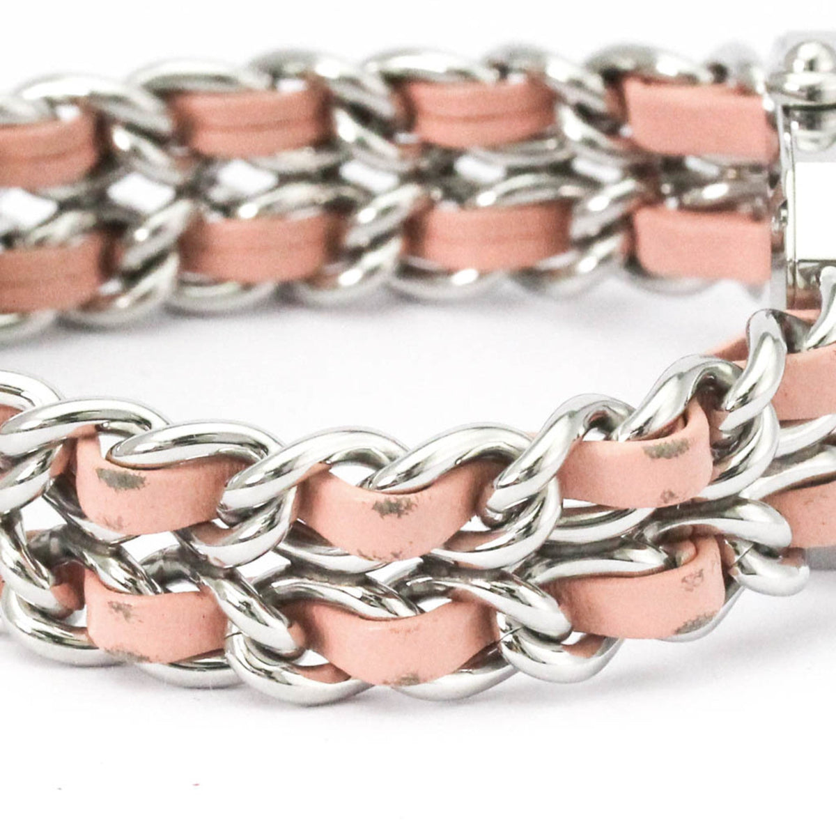 PRE-OWNED Chanel Premiere Lock · Steel · Mother-of-Pearl