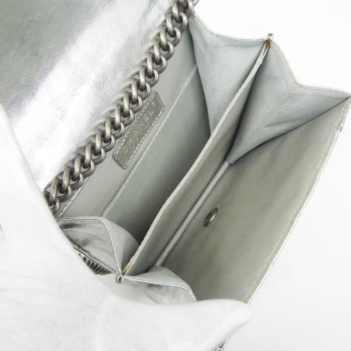 PRE-OWNED Chanel Boy · Metallic Calfskin
