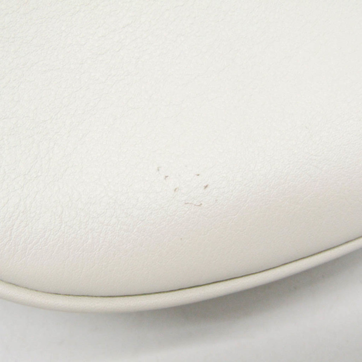 PRE-OWNED Celine C Charm Medium Camera · Calfskin