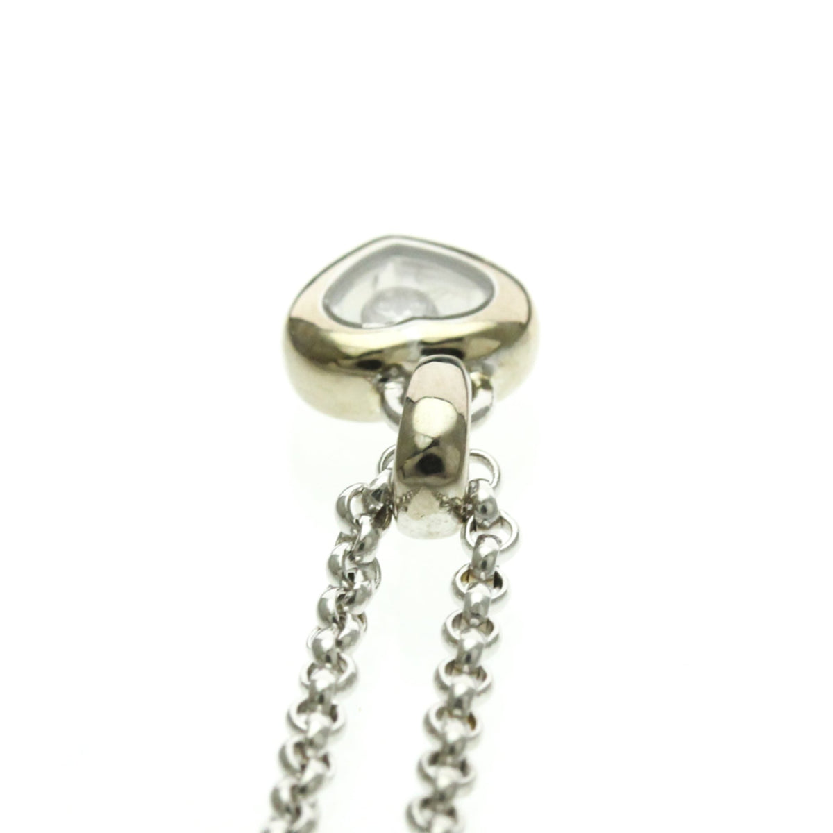 PRE-OWNED Chopard Happy Diamond · 18K White Gold · Diamond