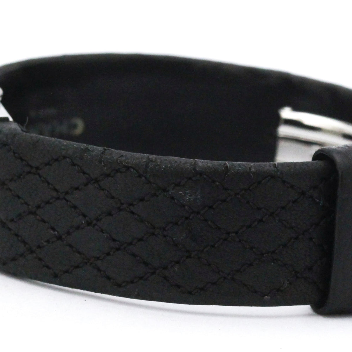 PRE-OWNED Chanel Matelasse · Steel · Quartz