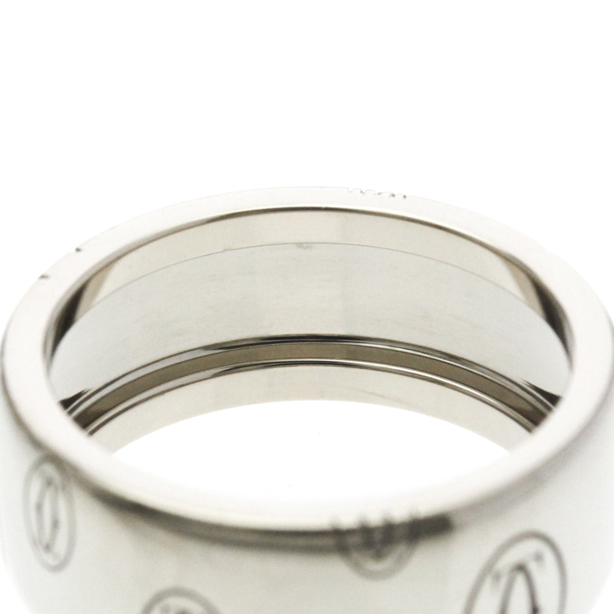 PRE-OWNED Cartier Happy Birthday · 18K White Gold