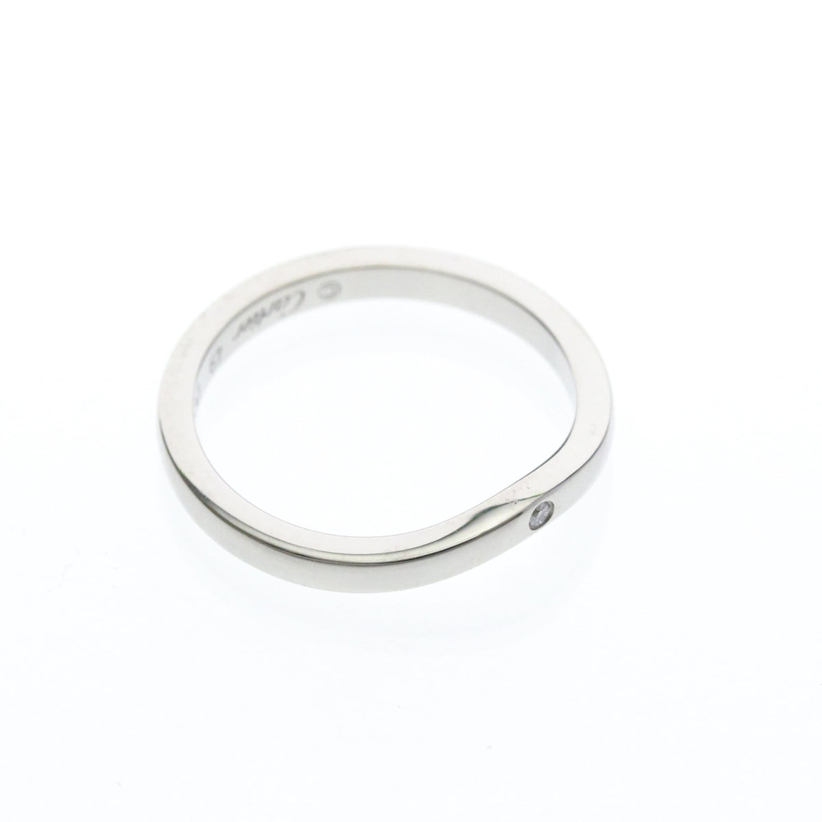 PRE-OWNED Cartier Ballerina · Platinum · Three Diamonds