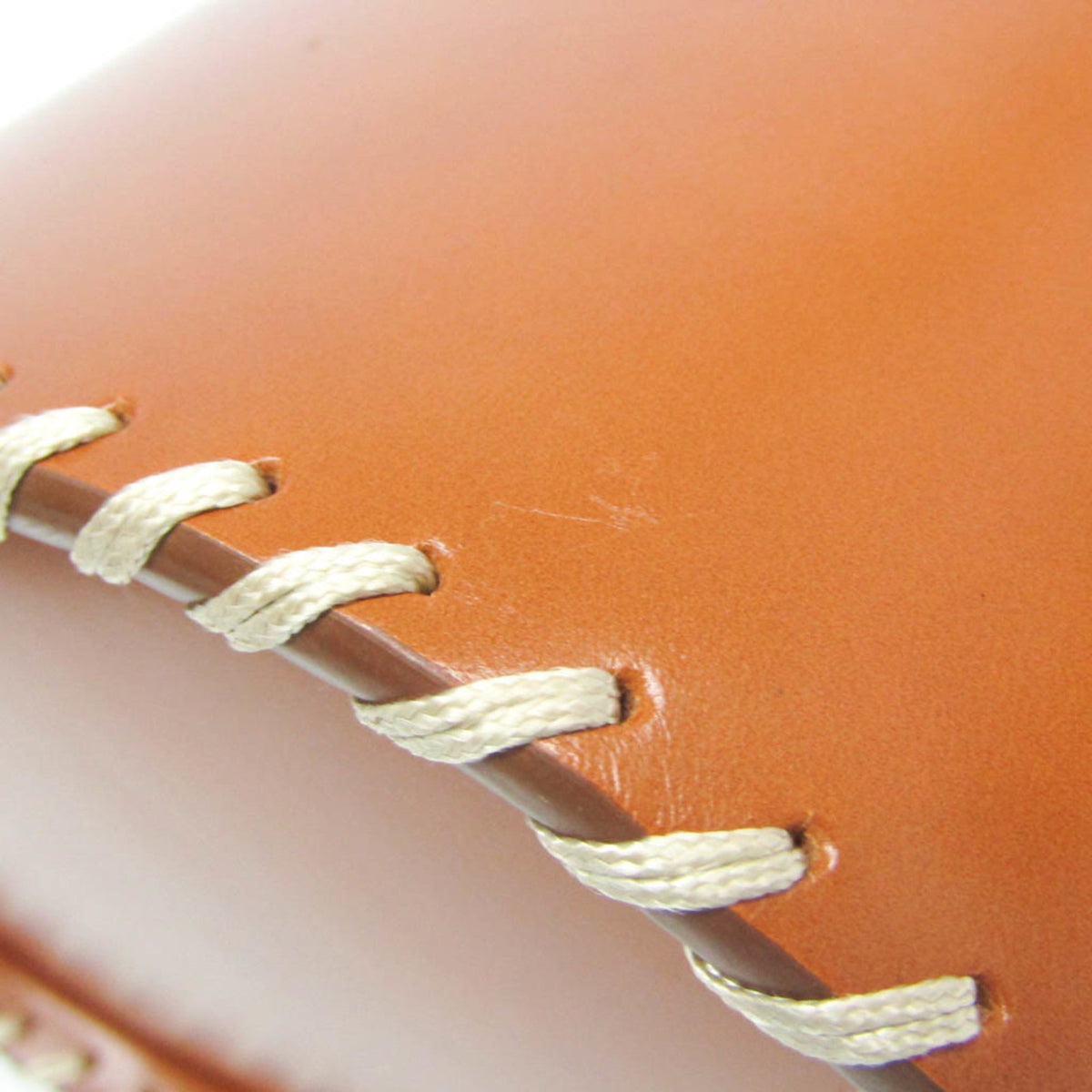 PRE-OWNED Chloé Loela · Small Bucket