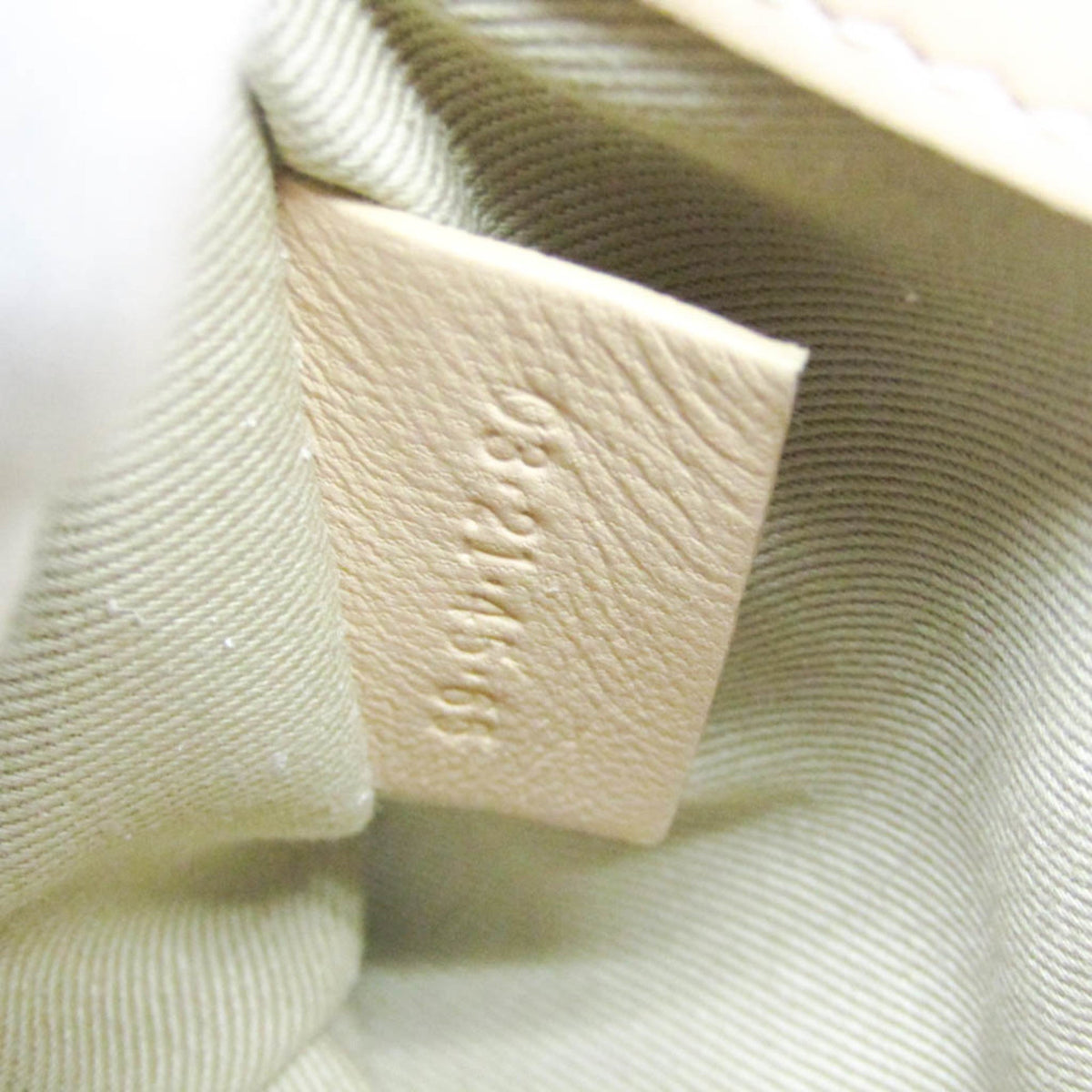 PRE-OWNED Chloé Faye · Small Zipped