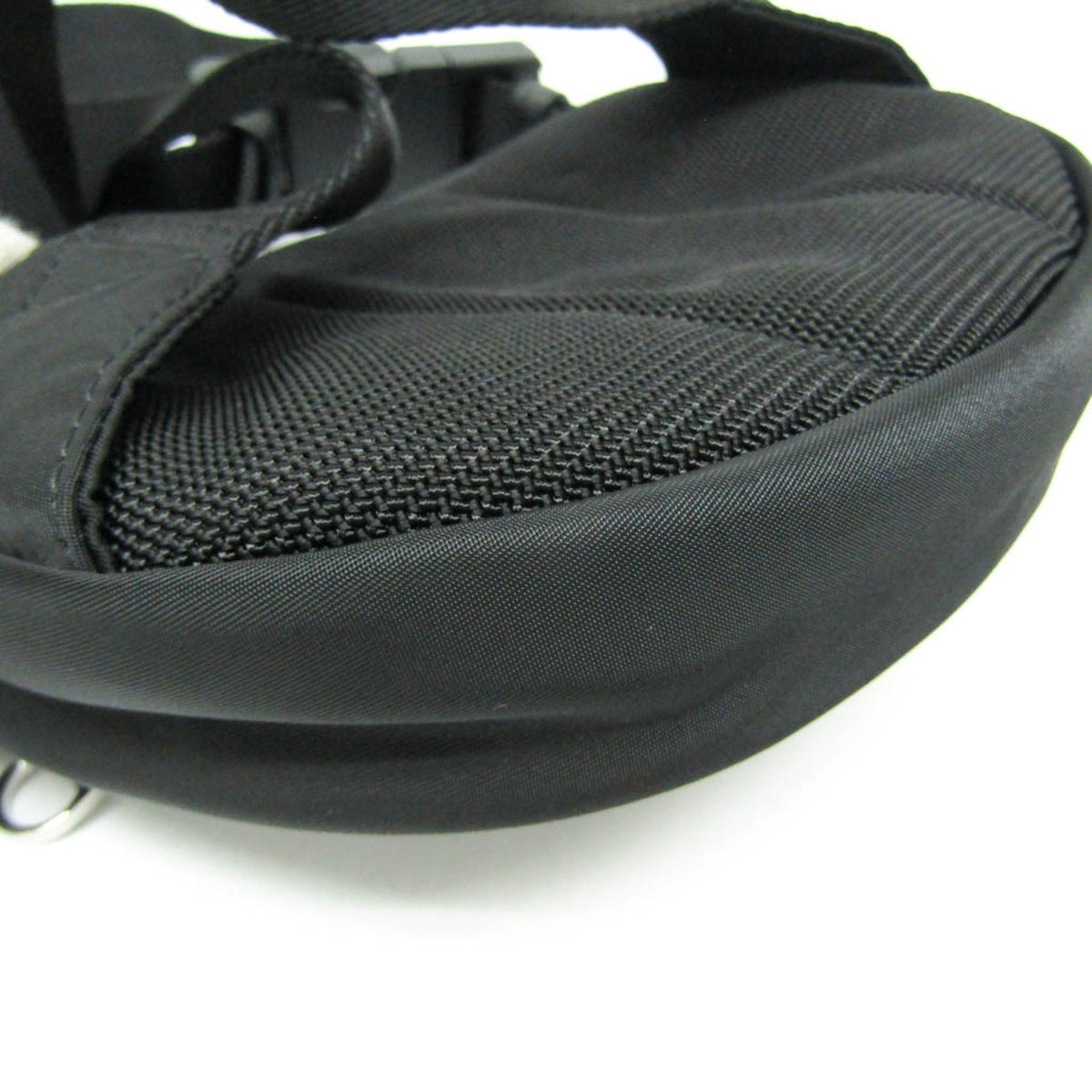 PRE-OWNED Burberry · Nylon Belt Bag