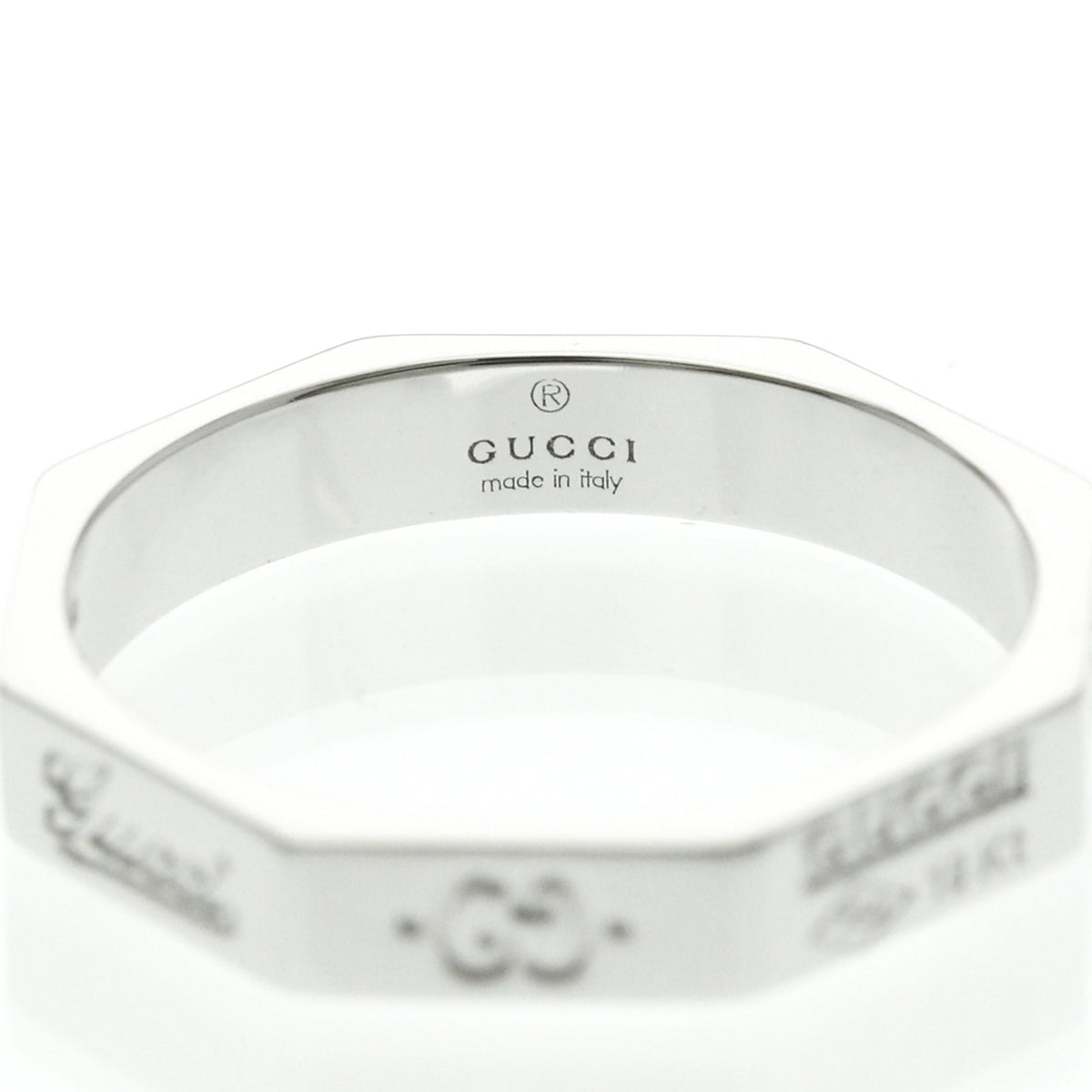 PRE-OWNED Gucci Octagonal · 18K White Gold Size 7.5
