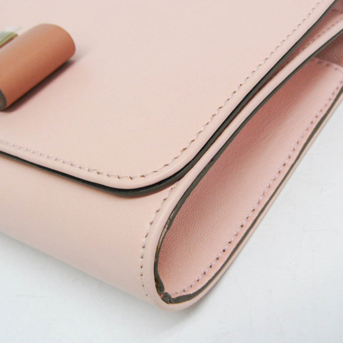PRE-OWNED Chloé Ribbon Chain · Leather