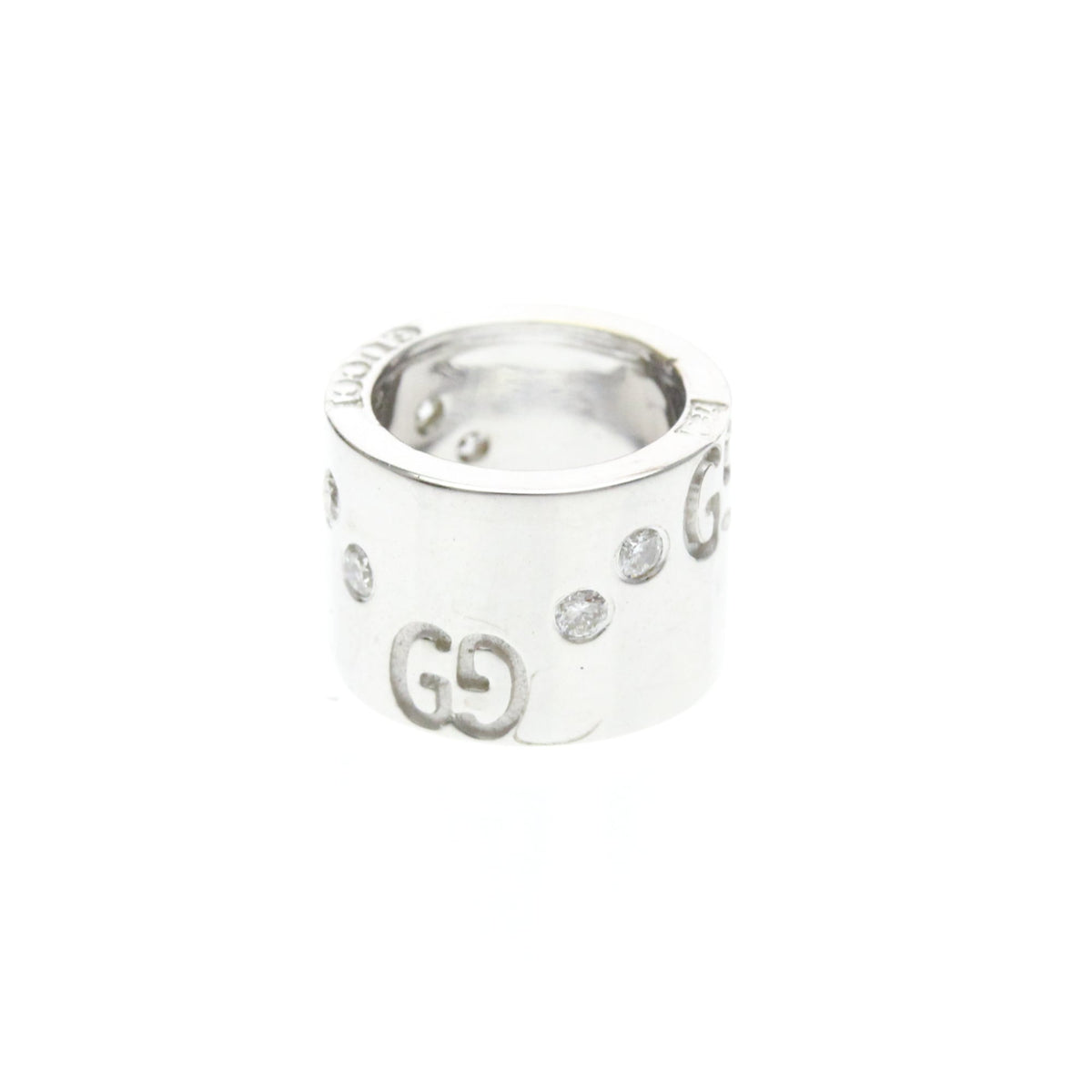 PRE-OWNED Gucci Icon · 18K White Gold · Diamond