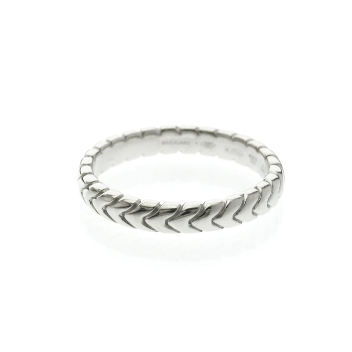 PRE-OWNED Bvlgari Spiga · Platinum