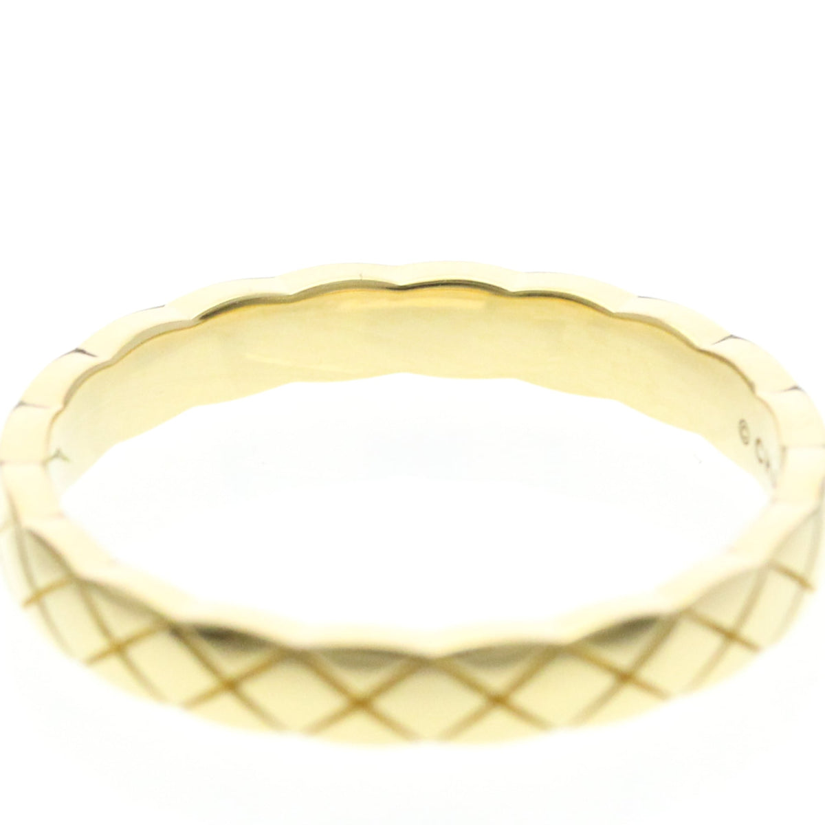 PRE-OWNED Chanel Coco Crush · 18K Yellow Gold · Mini Size 9