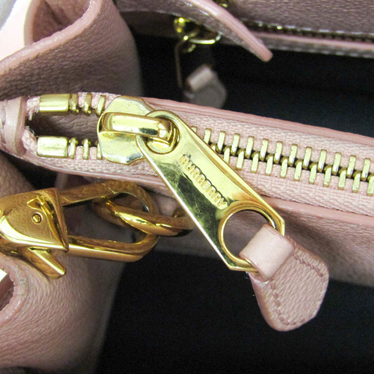 PRE-OWNED Burberry Title · Leather Shoulder Bag